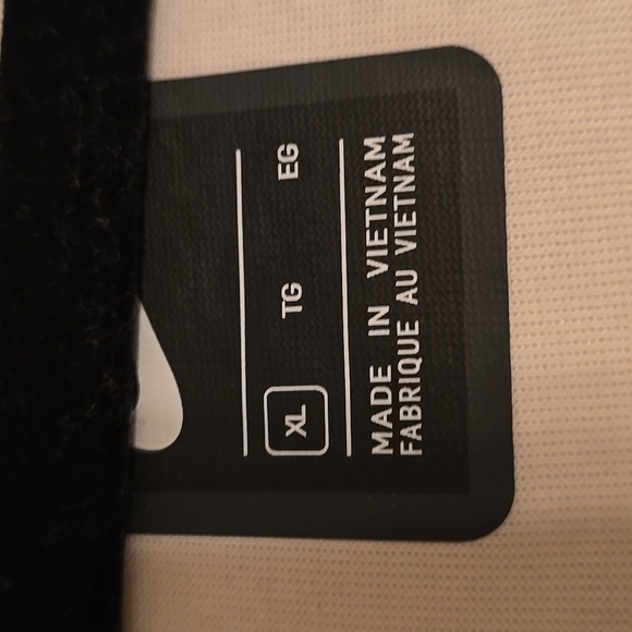 Women's Nike Sweatsuit - Picture 11 of 13